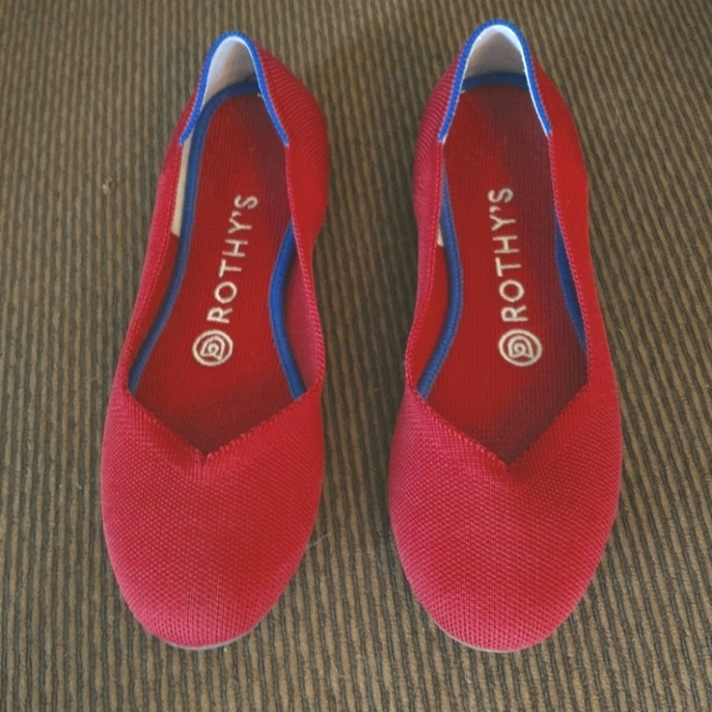 Scooter Red Rothy's The Flat